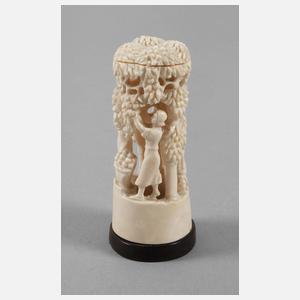 Elfenbeinschnitzerei