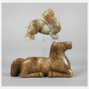 Zwei Jadeschnitzereien