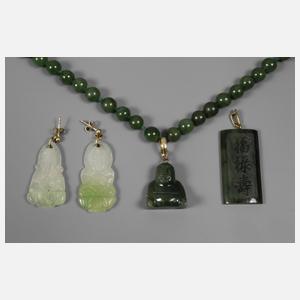 Konvolut Jadeschmuck