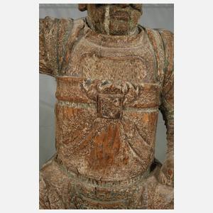 Zwei lebensgroße geschnitzte Figuren