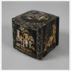 Kleine Lackschatulle