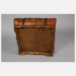 Kleines Blumenpodest