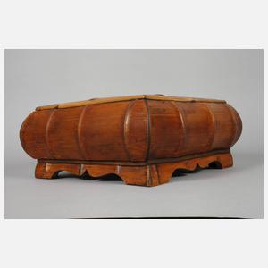 Kleines Blumenpodest