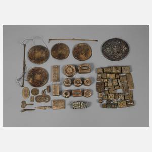 Großes Konvolut Gewichtssätze und Zubehör