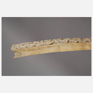 Beschnitzter Stoßzahn