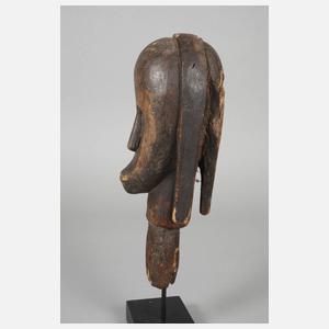 Bekrönung eines Bieri-Reliquiars