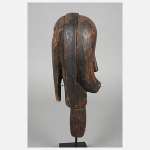 Bekrönung eines Bieri-Reliquiars