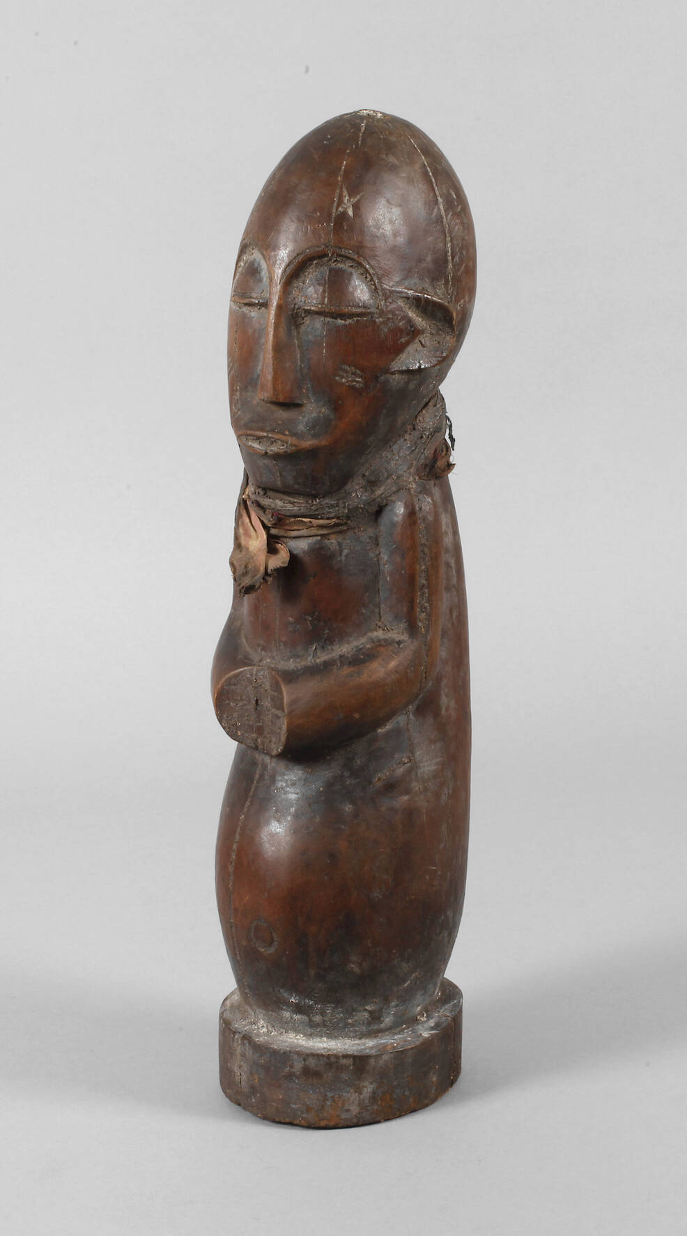 Figürliche Schnitzerei