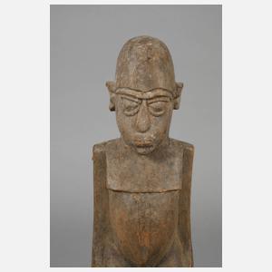 Figürliche Schnitzerei