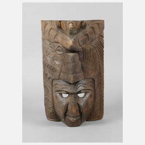 Figürliche Schnitzerei