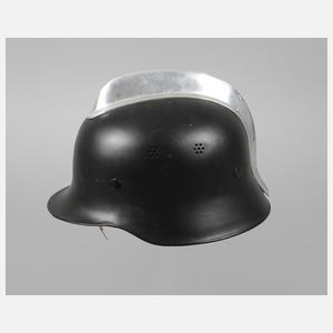 Feuerwehrhelm
