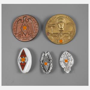 Fünf Kleinabzeichen 3. Reich