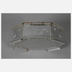 Dose "Arbeit in Gefangenschaft"