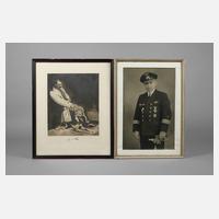 Zwei militärische Bilder111