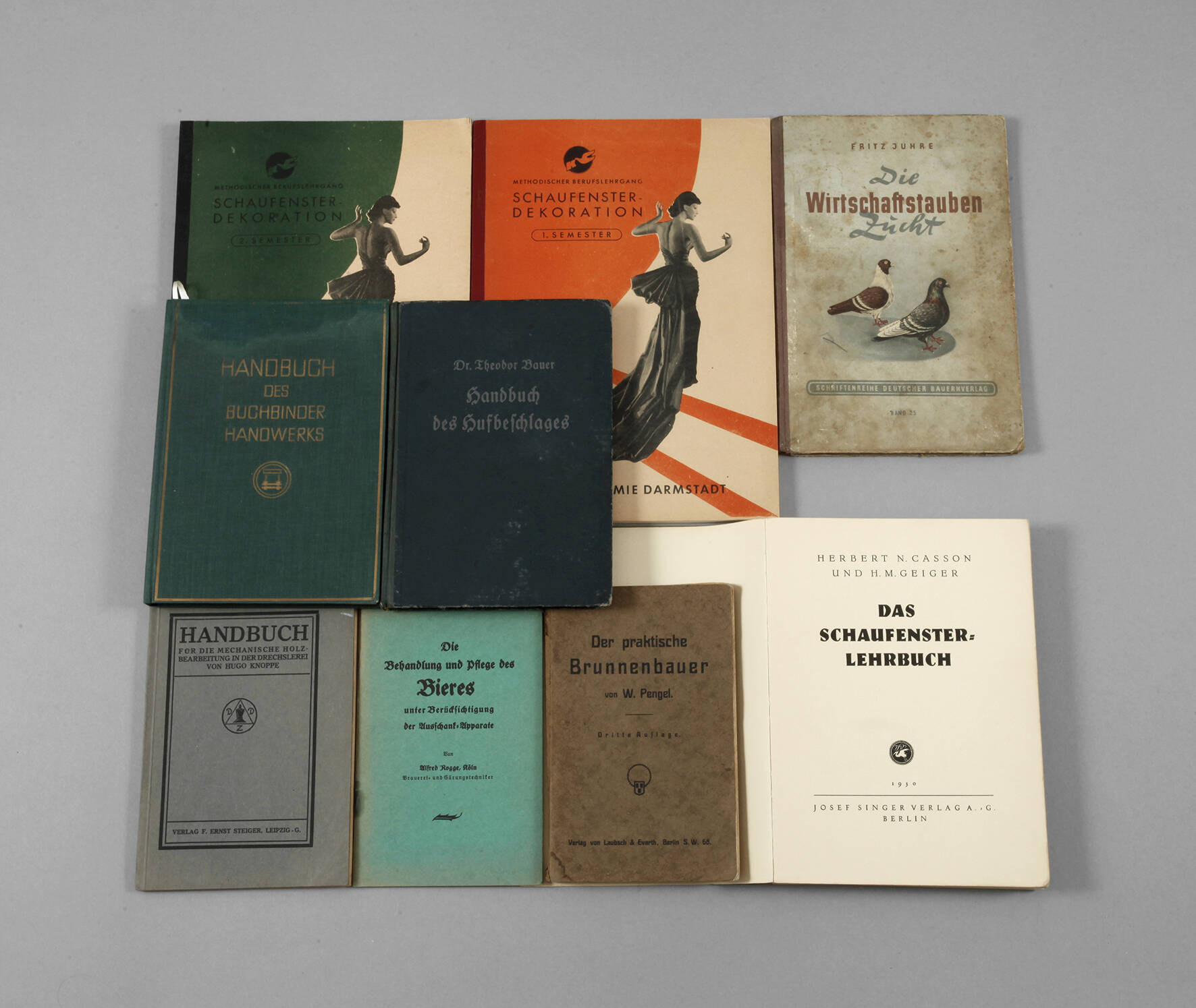 Neun Bücher Handwerkskunst