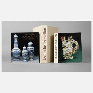 Drei Bände Fachliteratur Porzellan