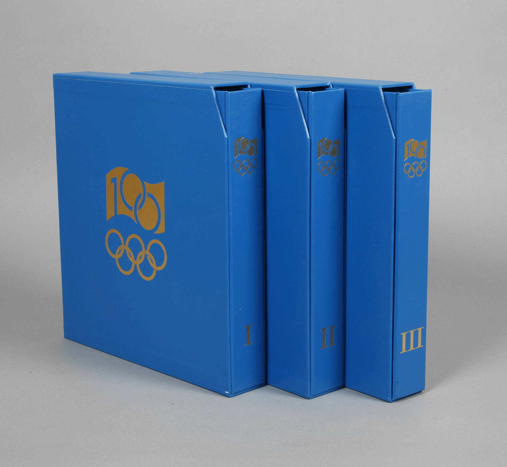 Drei Alben Olympia-Briefmarken