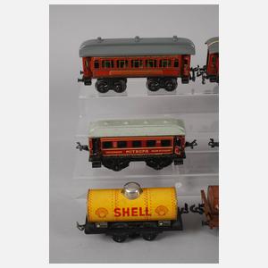 Konvolut Eisenbahnwagen im Karton