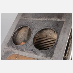 Schwerer Puppenherd für Holzfeuerung