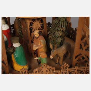 Große Weihnachtspyramide Erzgebirge