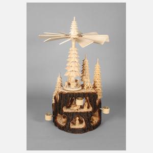 Große Weihnachtspyramide Erzgebirge