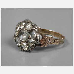 Damenring mit Diamantrosen