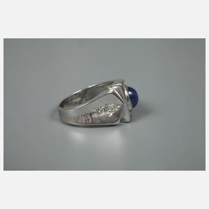 Damenring mit Sternsaphir und Brillanten