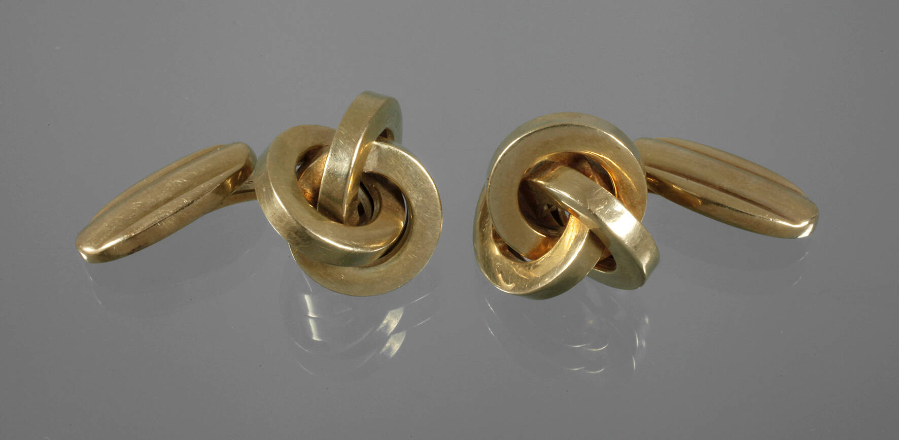 Paar Manschettenknöpfe