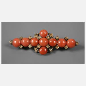 Brosche mit Korallen