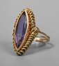 Damenring mit Amethystnavette