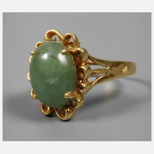 Damenring mit Jade