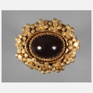 Brosche mit Steinbesatz