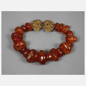 Üppige Bernsteinkette