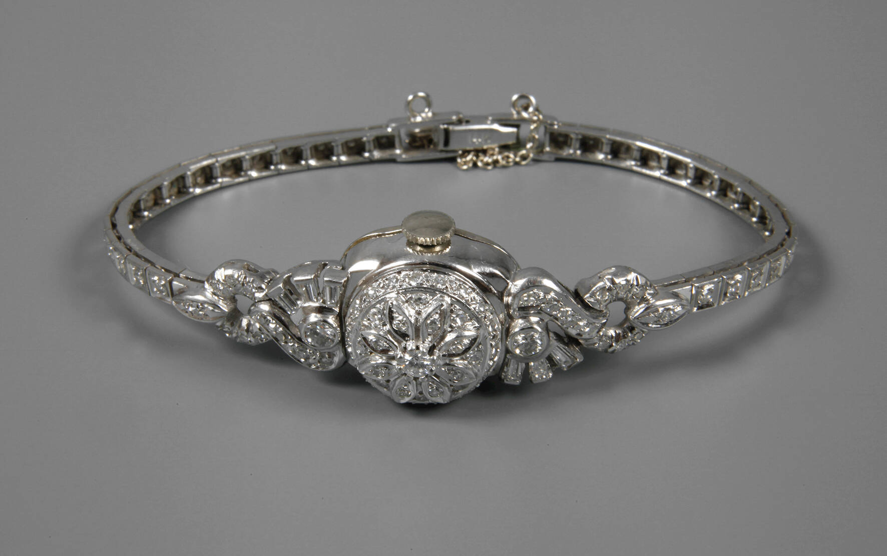 Damenarmbanduhr Geneva mit Diamantbesatz