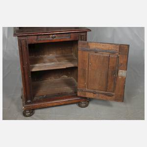 Aufsatzschrank Renaissance