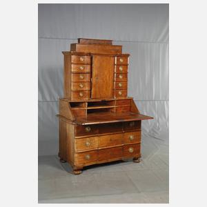 Aufsatzsekretär barock