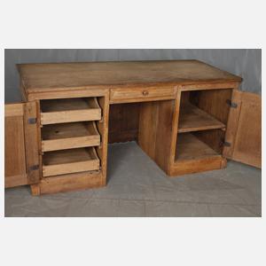 Barockes Schreibmöbel