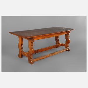 Großer barocker Esstisch