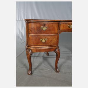 Feines Bureau Plat, Regence