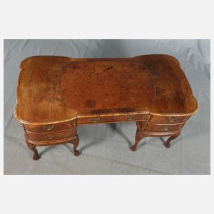 Feines Bureau Plat, Regence