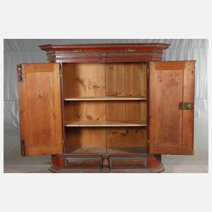 Außergewöhnlicher Bauernschrank