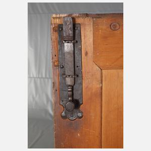 Außergewöhnlicher Bauernschrank