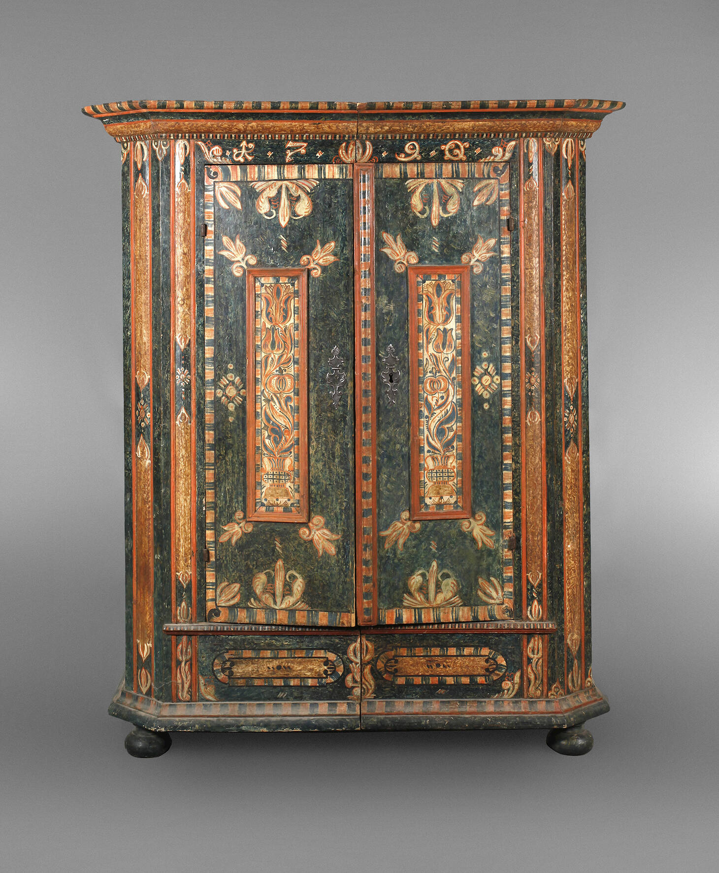 Bauernschrank Barock