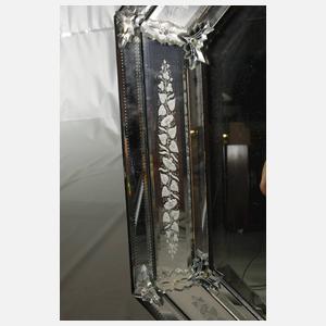 Großer venezianischer Spiegel