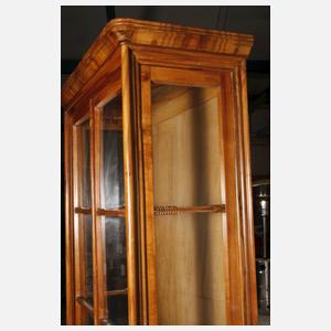 Große Biedermeiervitrine