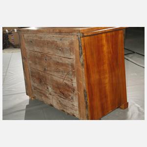 Konische Biedermeierkommode