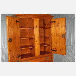 Aufsatzschrank Neobarock