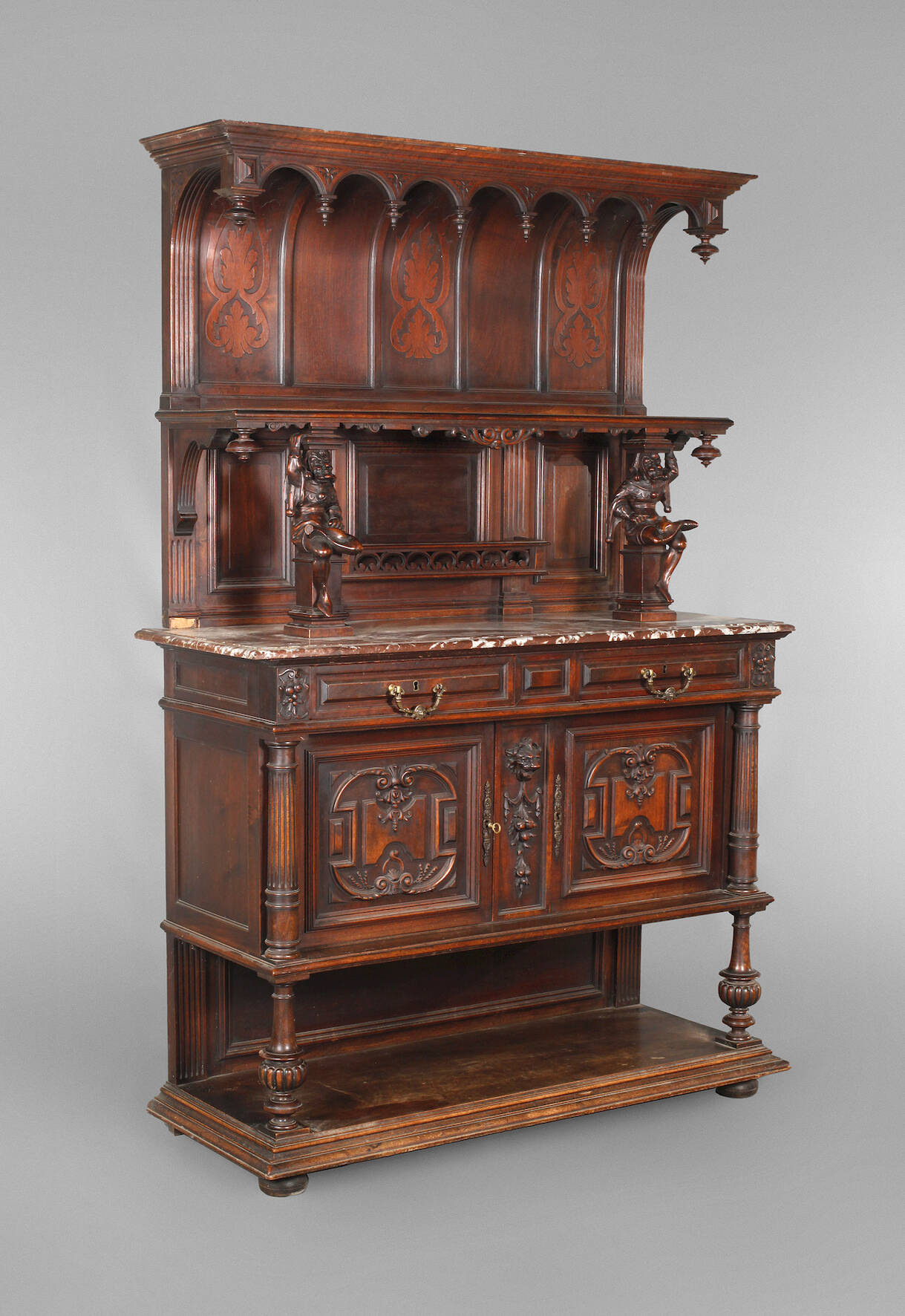 Ausgefallenes Gründerzeit Buffet