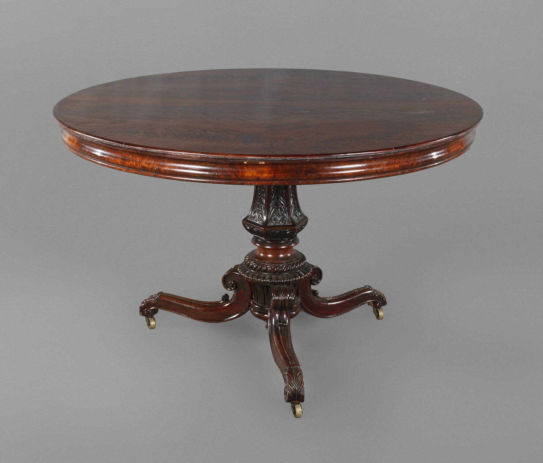 Runder Esstisch Mahagoni