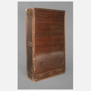 Rollschrank mit Inneneinrichtung